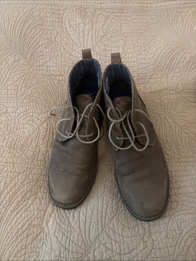 Original Penguin Taupe Lace-Up Chukka Boots